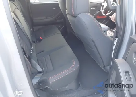 2024 Nissan Frontier Pro-X 4X2 z USA, uszkodzony, nr VIN 1N6ED1EJ4RN623877